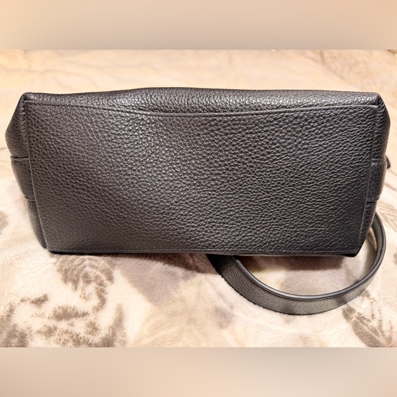 Sale🔥Authentic ⚠️ Coach Duffle 
handbag in black Pebbled leather - Picture 12 of 13